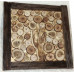 Tablou rustic handmade din rondele de lemn cu rama arsa si lacuita – 60x60 cm