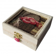Wooden box, with lavender 11x11x4,5 cm - model 11