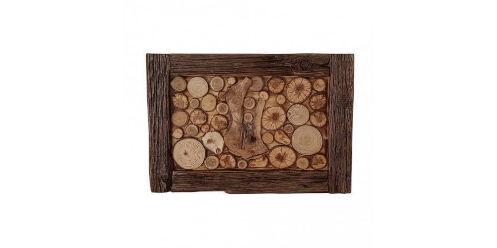 Tablou rustic handmade din rondele de lemn cu rama arsa si lacuita – 61x42 cm Tablou rustic handmade din rondele de lemn cu rama arsa si lacuita – 61x42 cm
