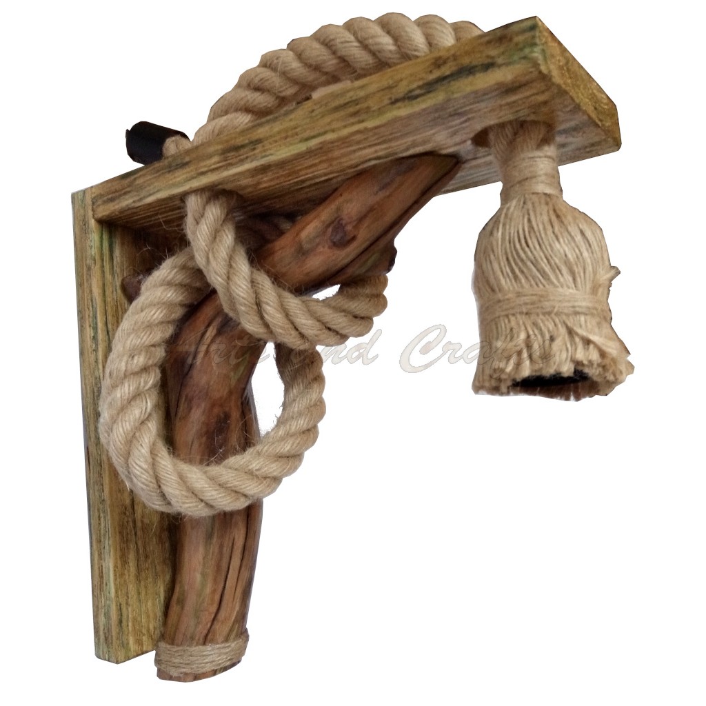 Aplica de perete rustica - din lemn masiv si franghie groasa de iuta, realizata manual, cod aac0117