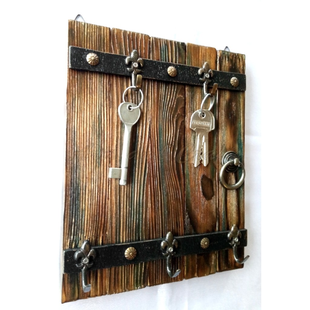 Cuier pentru chei, model usa