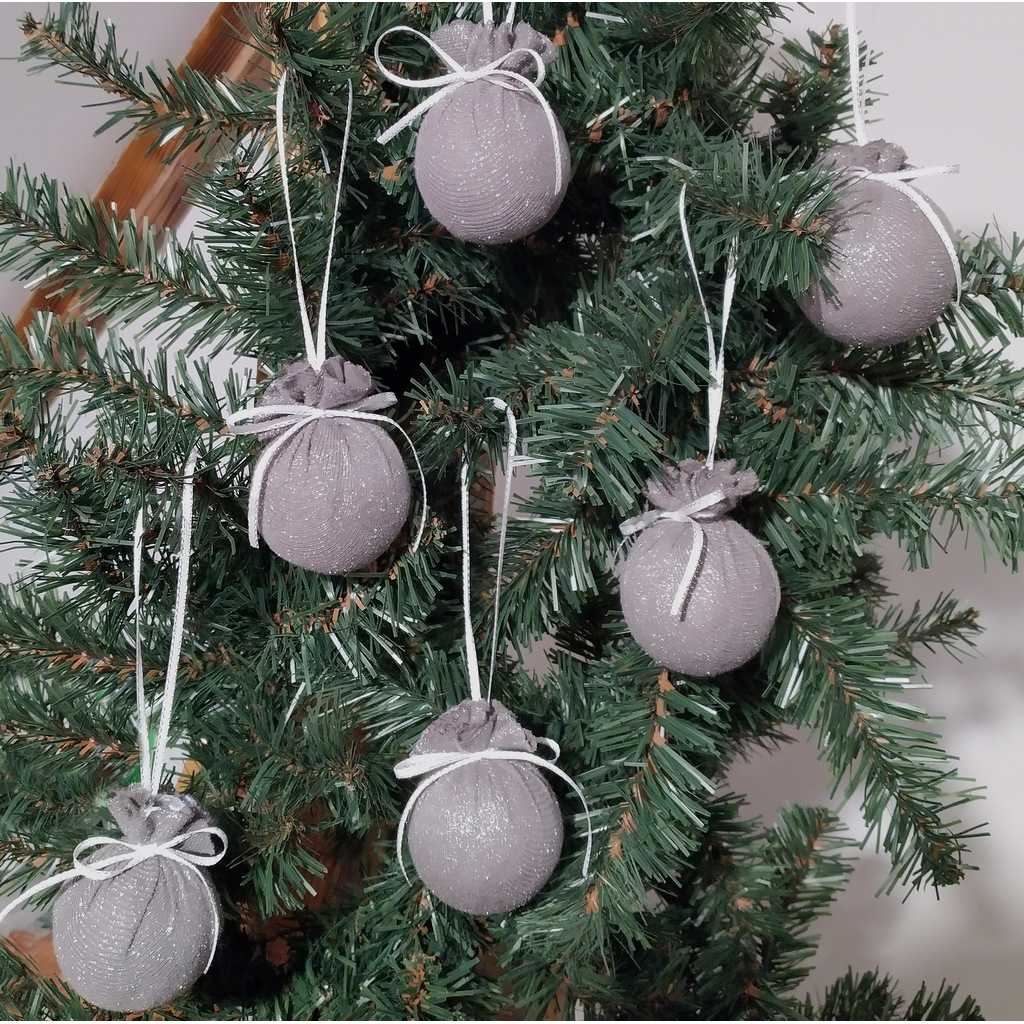 Set of 6 handmade silver balloons, Christmas decorations