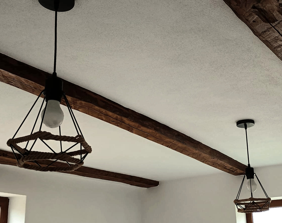 Pendul vintage negru mat decorat cu iuta, dulie E27 Pendul vintage negru mat decorat cu iuta, dulie E27